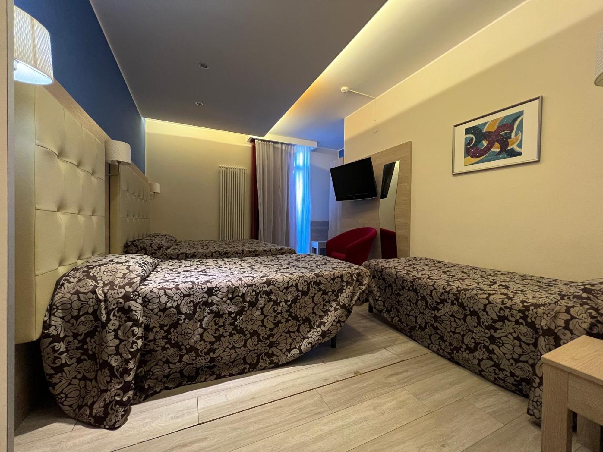 Hotel Baffo Rosso Alba Adriatica Exteriér fotografie